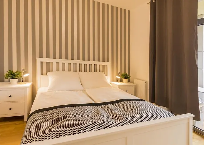 Apartman Kolobrzegu 50 Premium Widok Park Blisko Morza Plaza Kołobrzeg