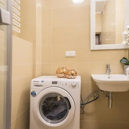 Apartment 50 Apartamenty Kolobrzegu Premium Widok Park Blisko Morza Plaza
